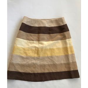 LOFT Mini Skirt      Size 2